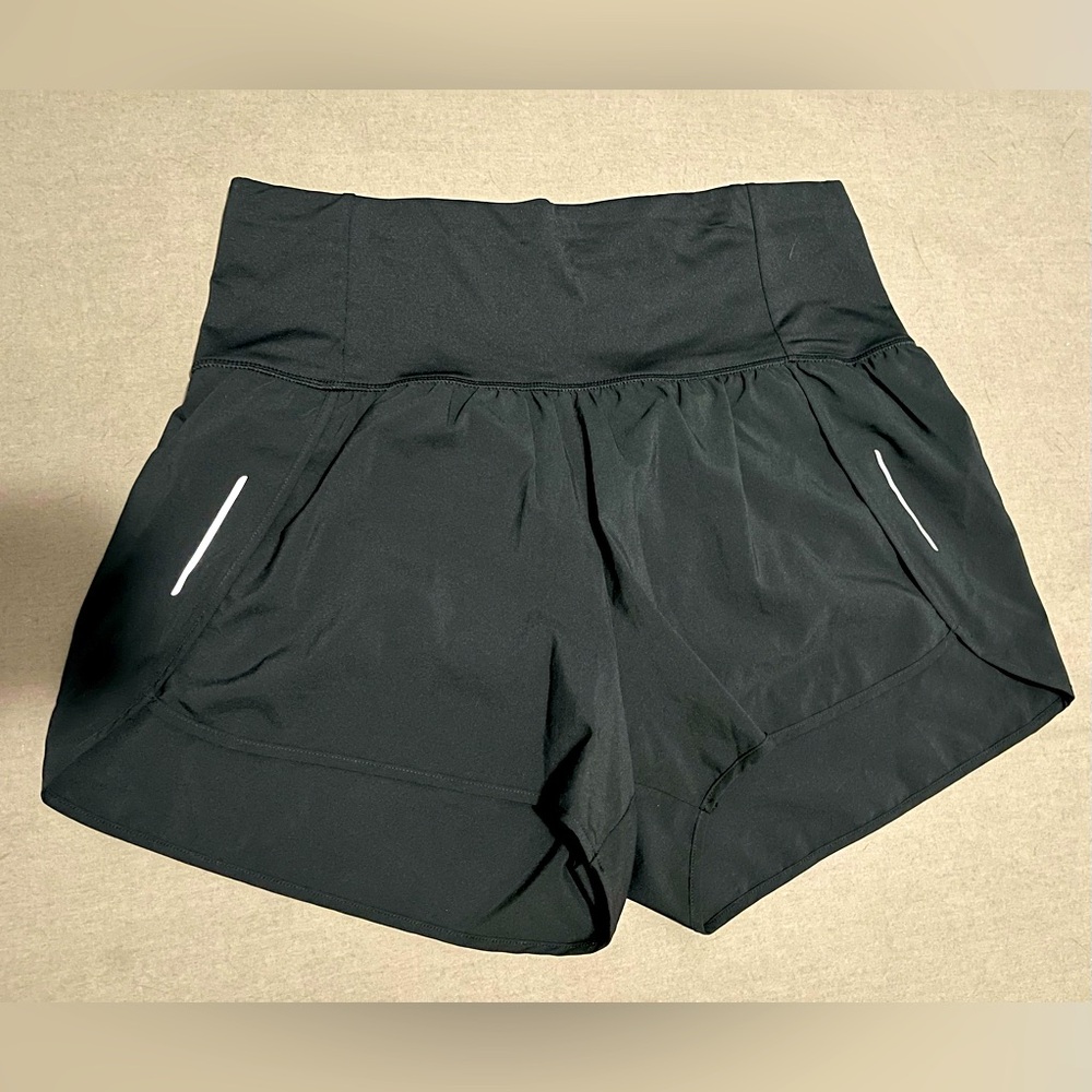 All in motion shorts, size L